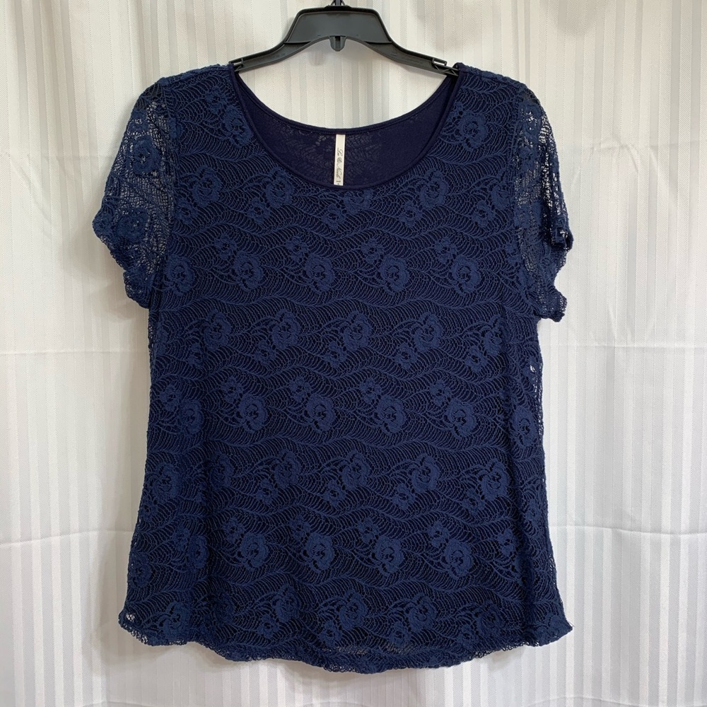 Leo & Nicole Navy Short Sleeve Lace Top XXL